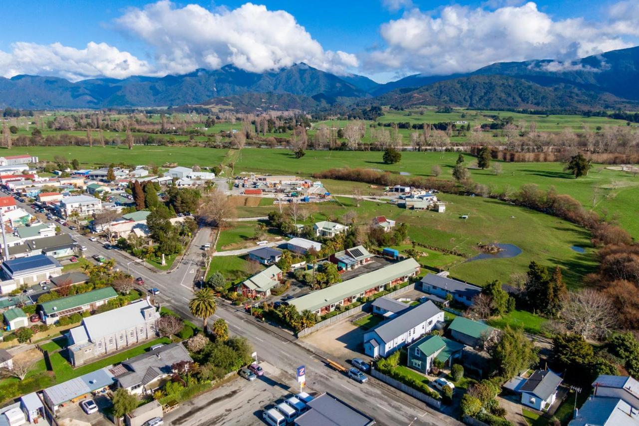 Anatoki Lodge Motel Takaka Exterior foto